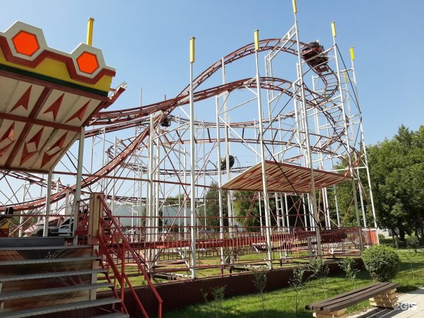 Парк Арлекино Барнаул аттракционы