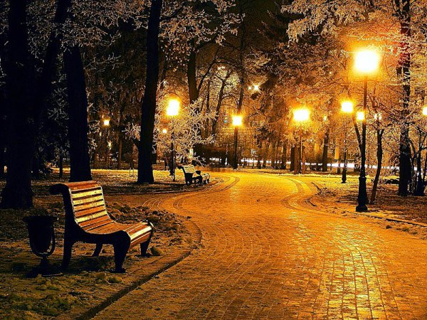 Осень вечер город