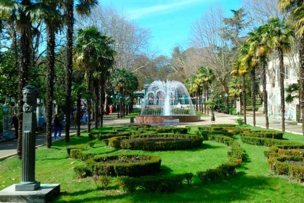 Курортный парк Ривьера Сочи