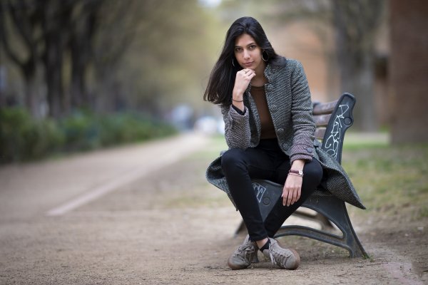 Фотосессия девушки в парке