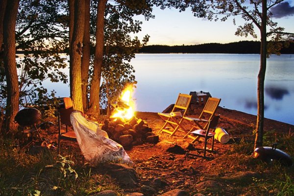 Пикник на берегу реки