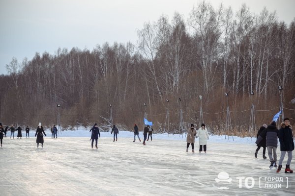 Мавлюкеевское озеро каток