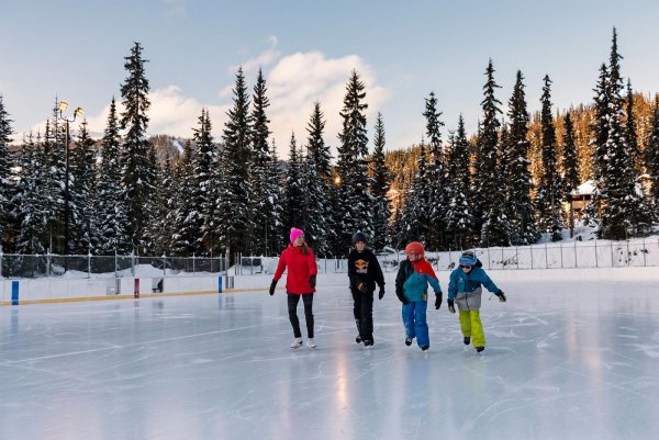 Каток на природе