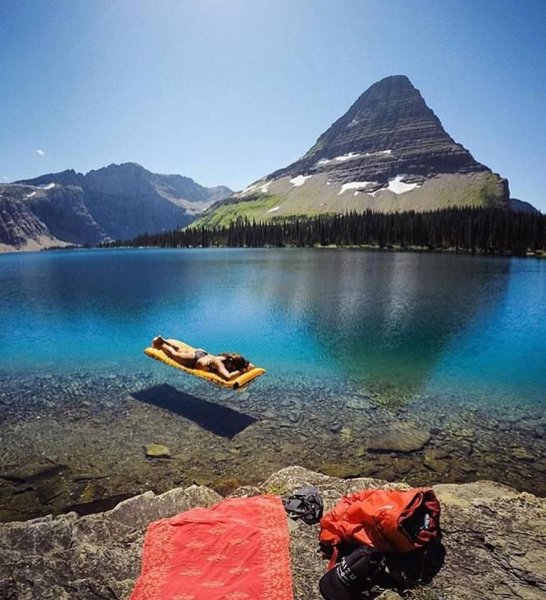 Озеро Флатхед штат Монтана