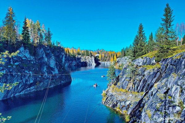 Горный парк Рускеала мраморный каньон