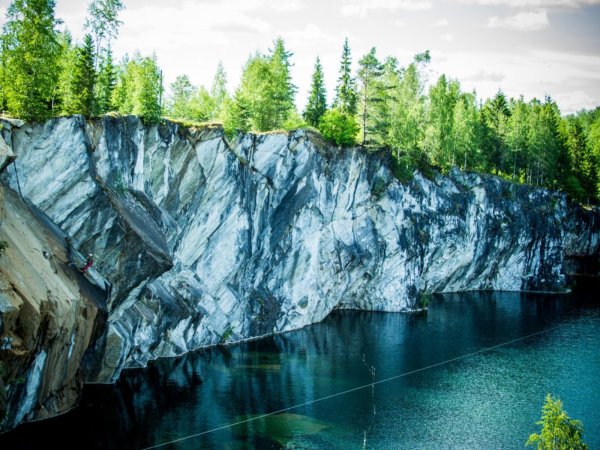 Горный парк Рускеала мраморный каньон