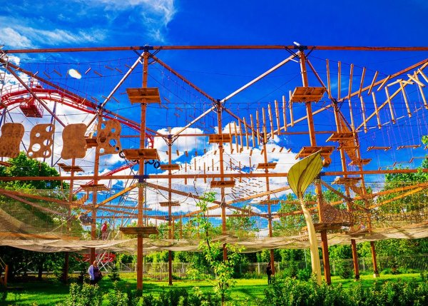 Крылатское парк аттракционов