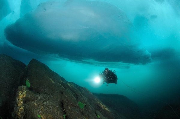 Дно Байкала самое глубокое место