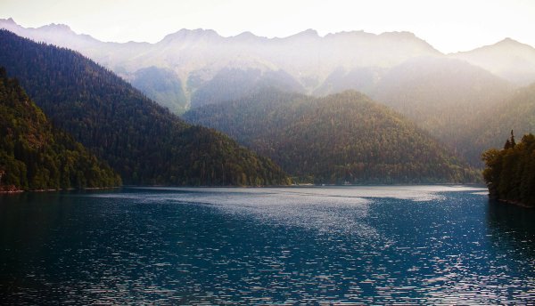 Озеро Рица в Абхазии HD