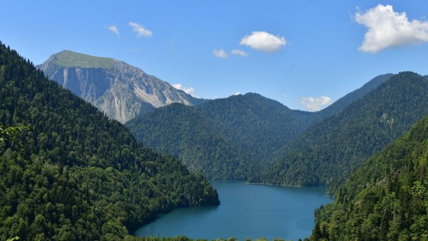 Озеро Рица Абхазия