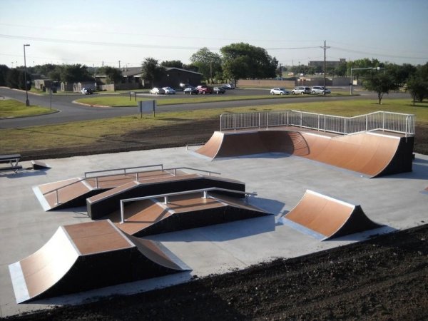 Площадка скейт парка 500м2