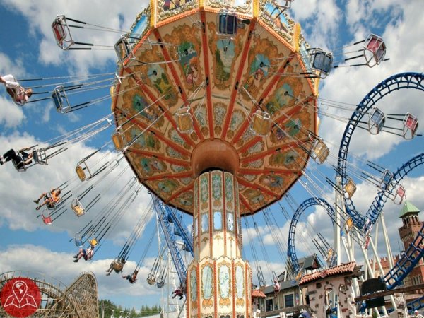 1. Парк аттракционов Аттрапарк на ВДНХ