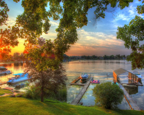 Пейзаж причал