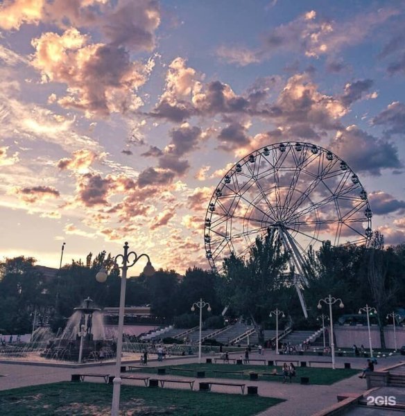 Парк имени Октябрьской революции Ростов-на-Дону