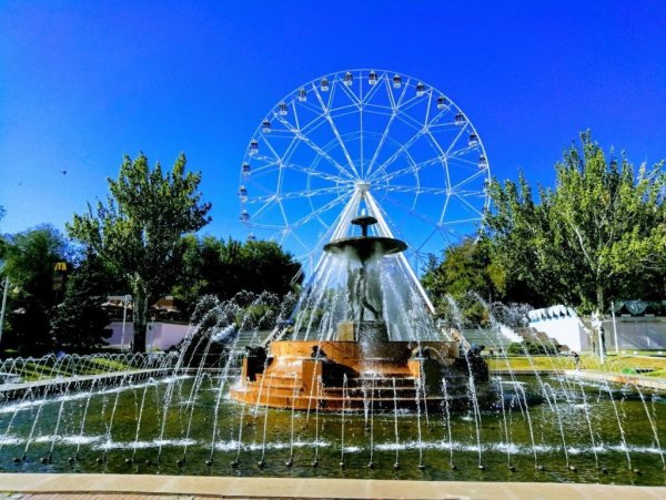 Парк имени Октябрьской революции Ростов-на-Дону