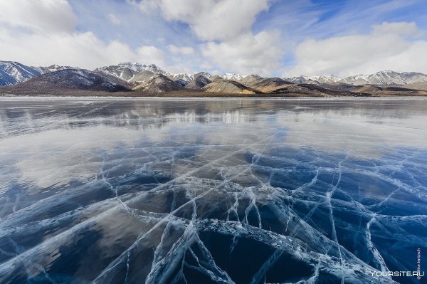 Ледяное озеро