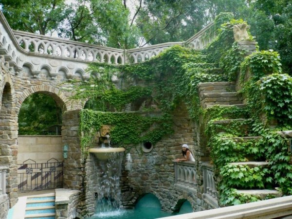 Кабардинка парк старый город