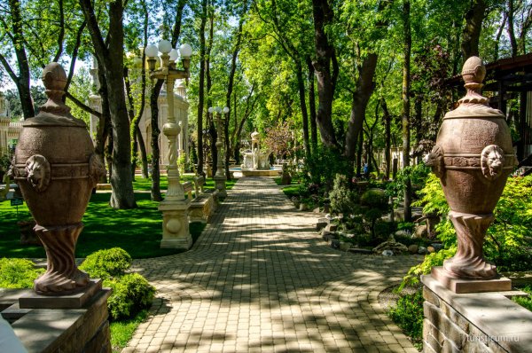 Парк Кабардинка в Геленджике