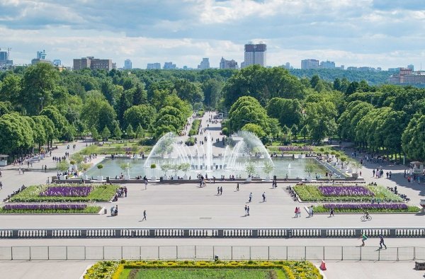 Москва парк культуры имени Горького
