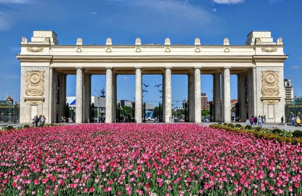 Москва парк культуры имени Горького