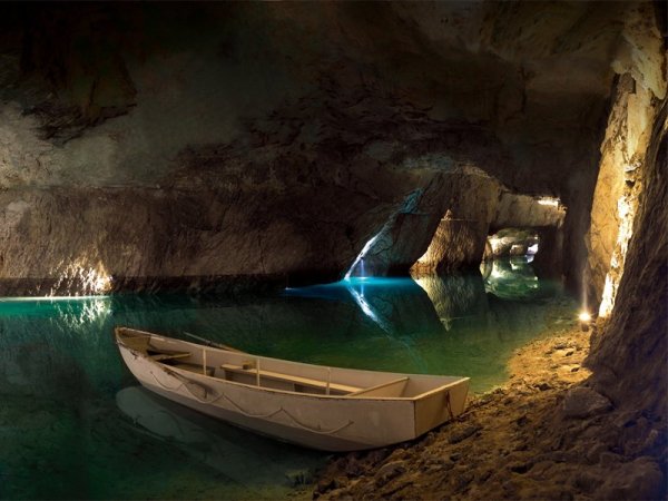 Озеро сен-Леонард, Швейцария