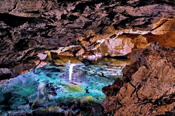 Подземные озера Кунгурской пещеры