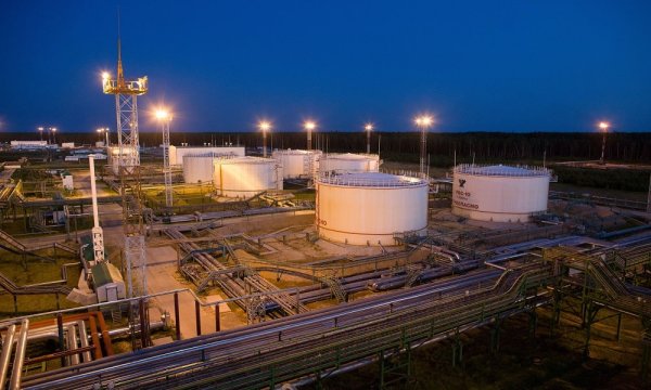 Резервуарный парк для хранения нефти