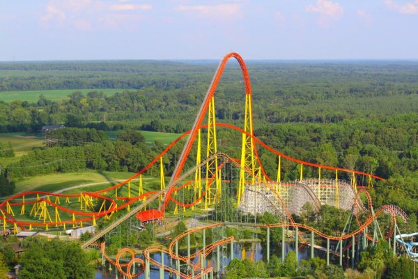 . Intimidator 305, Kings Dominion, Вирджиния, США