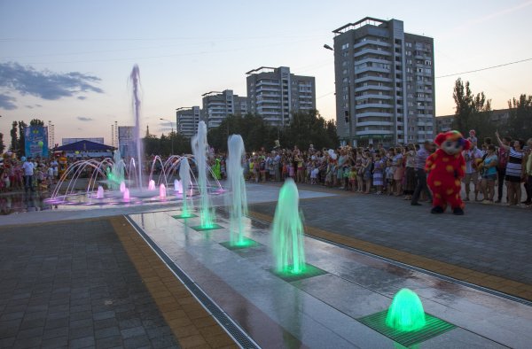 Парк Волжский площадь Ленина