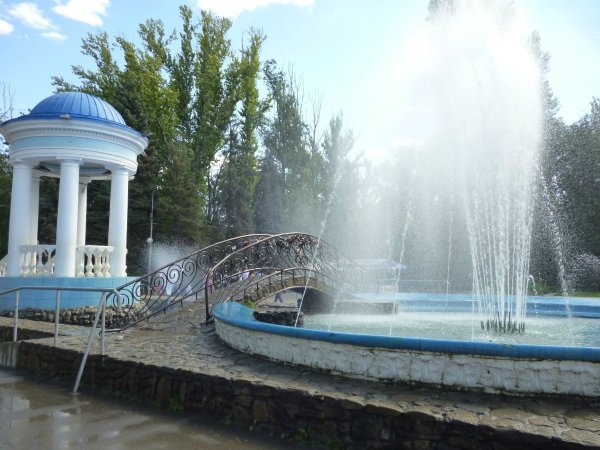 Ротонда парк Гидростроитель Волжский