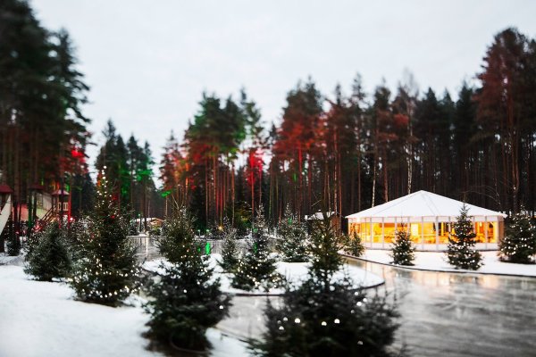 Курорт Охта парк каток