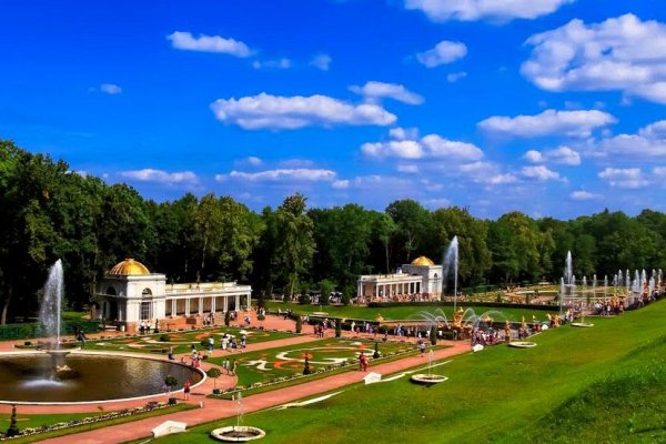 Нижний парк Петергофа, Петергоф