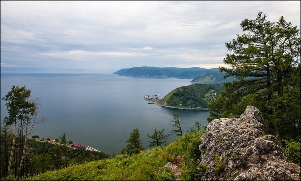 Мыс Черского на Байкале