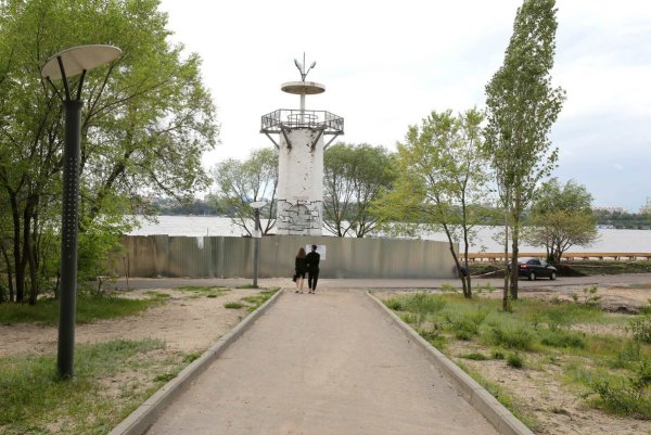 Воронеж парк Дельфин Маяк