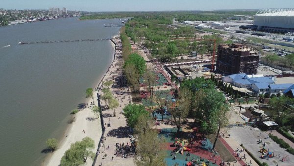 Парк Левобережный Ростов на Дону