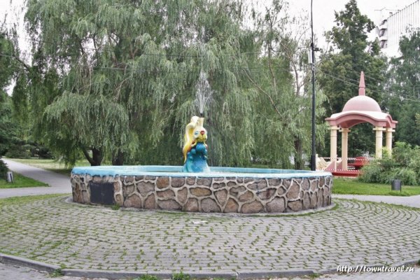 Челябинск. Горсад Пушкина. Фонтан Золотая рыбка