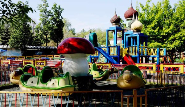 Парк Пушкина Челябинск аттракционы