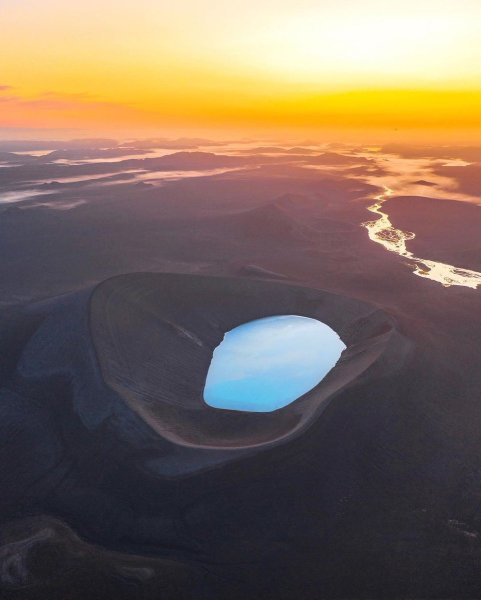 Глаз земли озеро