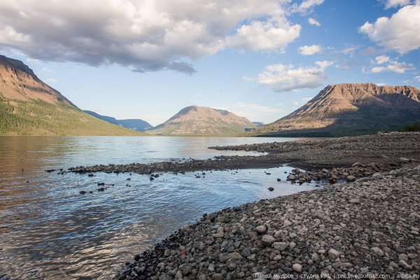 Озеро лама плато Путорана