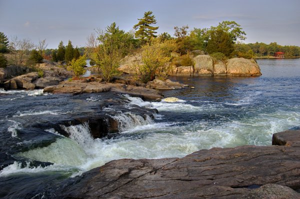 Скалистые берега Онтарио Канада