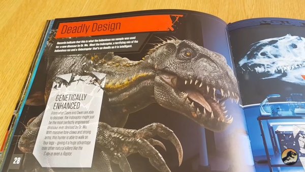 Книга мир Юрского периода 2