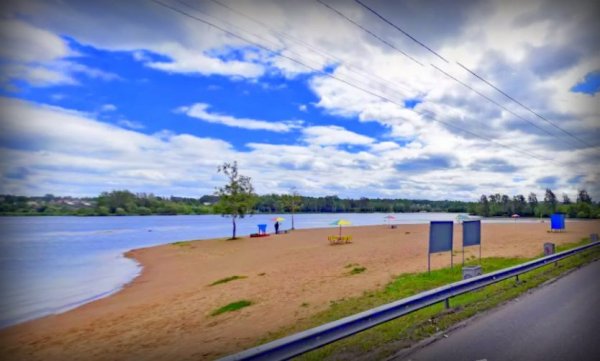 Пляж в Стрельне СПБ