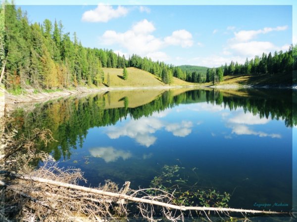 Безымянное озеро фотографии