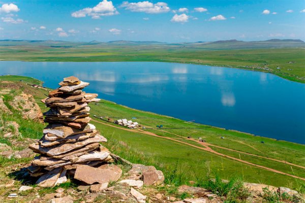 Озеро туз в Хакасии