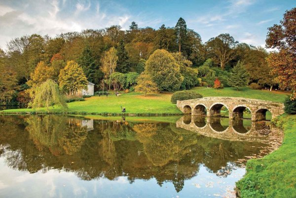 Парк Стоурхед Англия