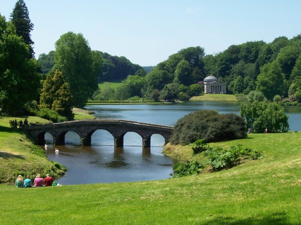 Парк Стоурхед Англия