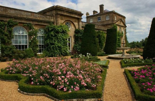 Усадьба Бовуд в Великобритании