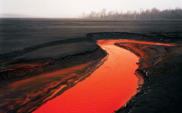 Красная река (River Runs Red)