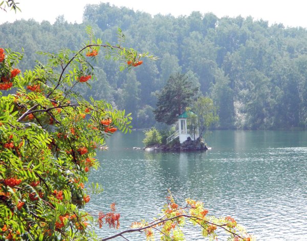 Айва озеро Алтай