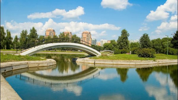 Парк дружбы Левобережный район